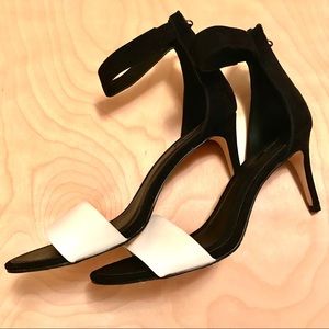 🆕 Forever 21 || Suede Zip-up Ankle-Strap Heels